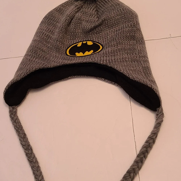 DC comics ear flap hat size 14+boys - Picture 3 of 5